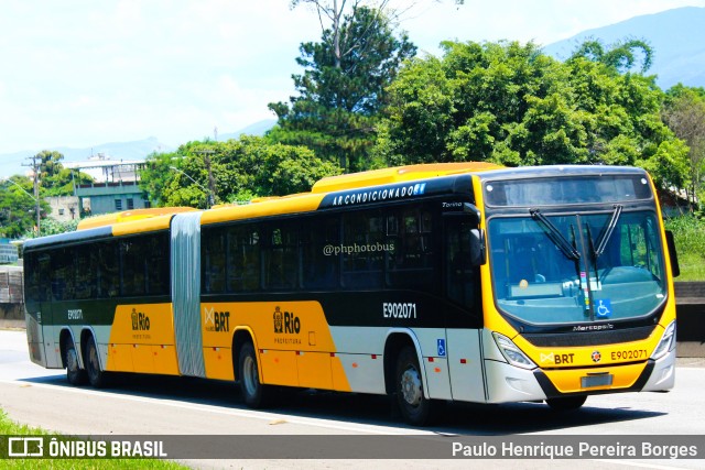 Mobi Rio E902071 na cidade de Resende, Rio de Janeiro, Brasil, por Paulo Henrique Pereira Borges. Número da foto: #10950070.