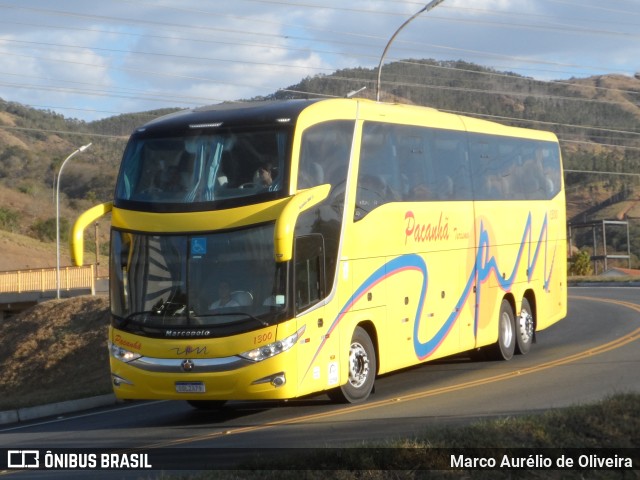Pacanhã Turismo 1300 na cidade de Aparecida, São Paulo, Brasil, por Marco Aurélio de Oliveira. Número da foto: #10953279.