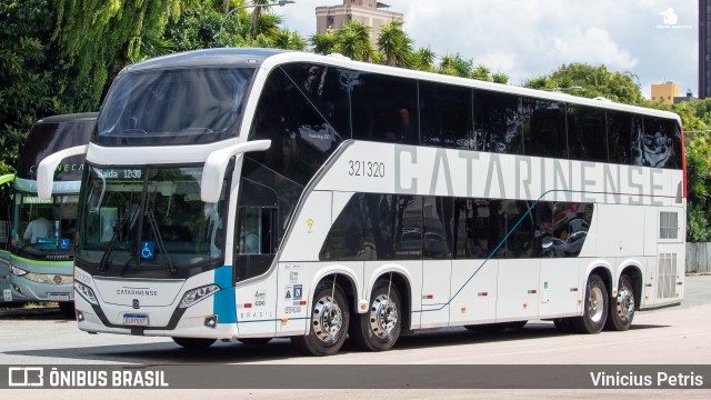 Auto Viação Catarinense 321320 na cidade de Curitiba, Paraná, Brasil, por Vinicius Petris. Número da foto: #10957260.
