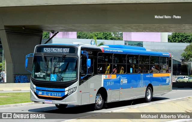 BB Transportes e Turismo 5939 na cidade de Barueri, São Paulo, Brasil, por Michael  Alberto Vieira. Número da foto: #10958987.