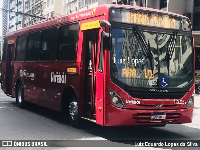 Auto Ônibus Brasília 1.3.052 na cidade de Niterói, Rio de Janeiro, Brasil, por Luiz Eduardo Lopes da Silva. ID da foto: 10959979.