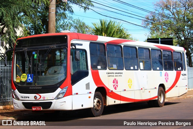 Viação Campo Grande 4214 na cidade de Campo Grande, Mato Grosso do Sul, Brasil, por Paulo Henrique Pereira Borges. ID da foto: 10958731.