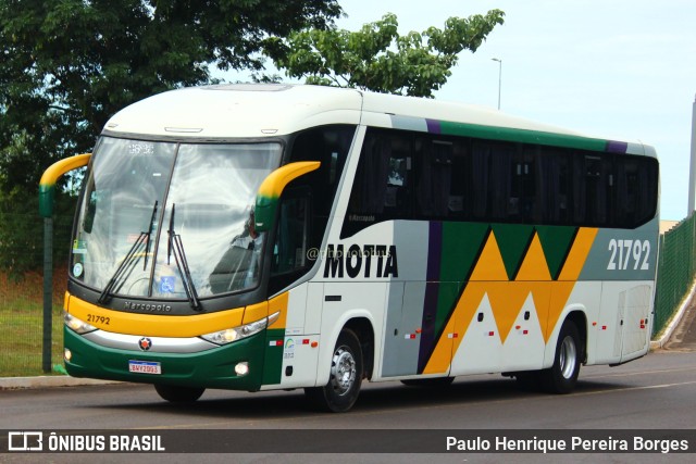 Viação Motta 21792 na cidade de Campo Grande, Mato Grosso do Sul, Brasil, por Paulo Henrique Pereira Borges. Número da foto: #10961988.