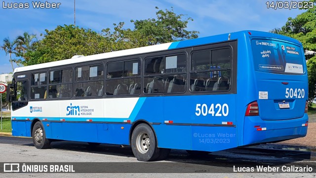 Transol Transportes Coletivos 50420 na cidade de Florianópolis, Santa Catarina, Brasil, por Lucas Weber Calizario. Número da foto: #10964596.