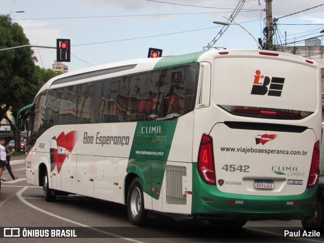 Comércio e Transportes Boa Esperança 4542 na cidade de Belém, Pará, Brasil, por Paul Azile. Número da foto: #10963237.