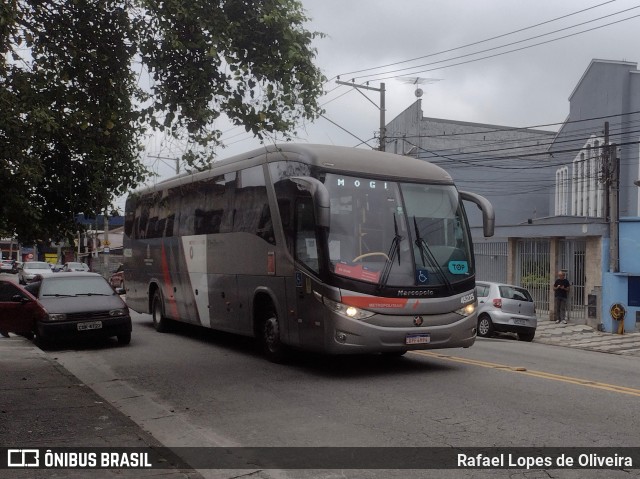 Empresa de Ônibus Pássaro Marron 45.225 na cidade de Mogi das Cruzes, São Paulo, Brasil, por Rafael Lopes de Oliveira. ID da foto: 10916455.