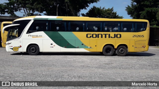 Empresa Gontijo de Transportes 21265 na cidade de Canavieiras, Bahia, Brasil, por Marcelo Horta. ID da foto: 10915749.