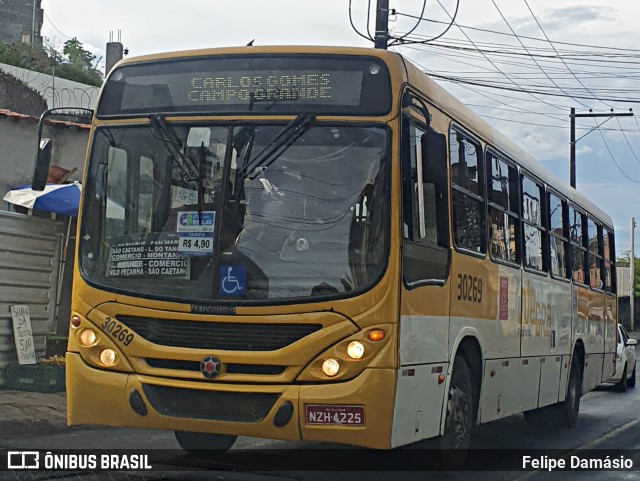 Plataforma Transportes 30269 na cidade de Salvador, Bahia, Brasil, por Felipe Damásio. ID da foto: 10970636.