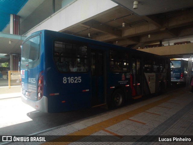 Next Mobilidade - ABC Sistema de Transporte 81.625 na cidade de São Paulo, São Paulo, Brasil, por Lucas Pinheiro. Número da foto: #10971670.
