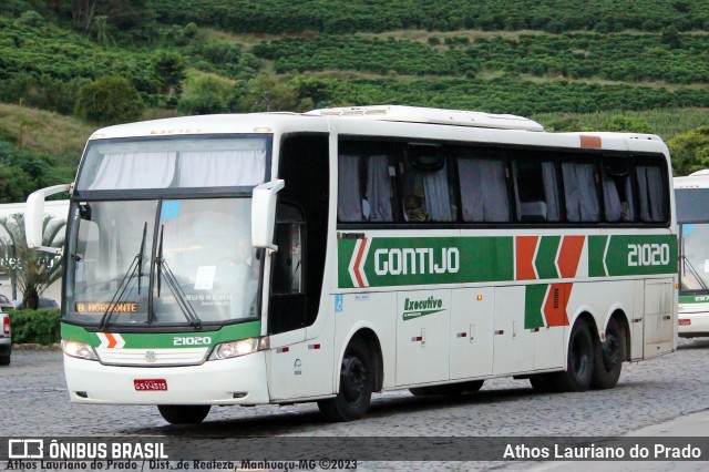 Empresa Gontijo de Transportes 21020 na cidade de Manhuaçu, Minas Gerais, Brasil, por Athos Lauriano do Prado. ID da foto: 10974479.