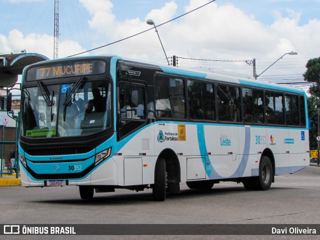 Via Urbana 30352 na cidade de Fortaleza, Ceará, Brasil, por Davi Oliveira. Número da foto: #10974269.