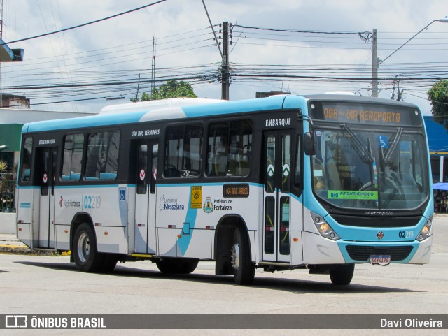 Viação Fortaleza 02219 na cidade de Fortaleza, Ceará, Brasil, por Davi Oliveira. Número da foto: #10974418.