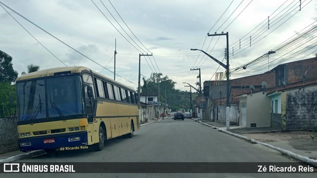 Pingo Tur 6294 na cidade de São Luís do Quitunde, Alagoas, Brasil, por Zé Ricardo Reis. Número da foto: #10974148.