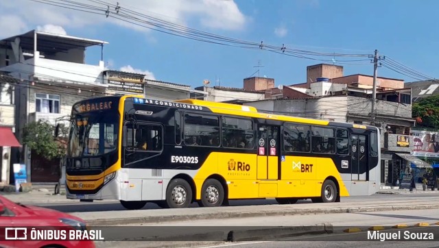 Mobi Rio E903025 na cidade de Rio de Janeiro, Rio de Janeiro, Brasil, por Miguel Souza. Número da foto: #10976628.