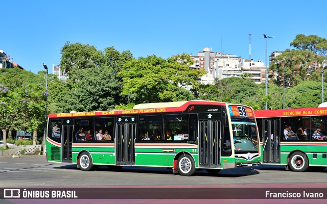 MOCBA - Micro Omnibus Ciudad de Buenos Aires 37 na cidade de Ciudad Autónoma de Buenos Aires, Argentina, por Francisco Ivano. Número da foto: #10976560.