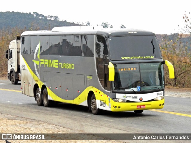 Prime Turismo 3030 na cidade de João Monlevade, Minas Gerais, Brasil, por Antonio Carlos Fernandes. Número da foto: #10976642.