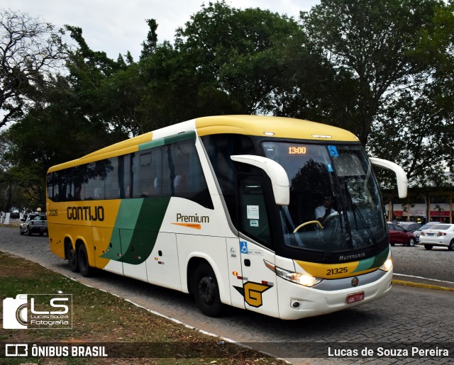 Empresa Gontijo de Transportes 21325 na cidade de Campos dos Goytacazes, Rio de Janeiro, Brasil, por Lucas de Souza Pereira. ID da foto: 10979832.