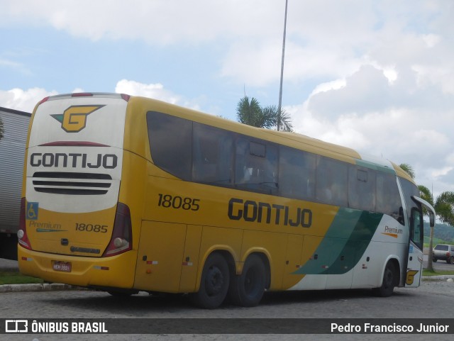 Empresa Gontijo de Transportes 18085 na cidade de Escada, Pernambuco, Brasil, por Pedro Francisco Junior. ID da foto: 10983749.