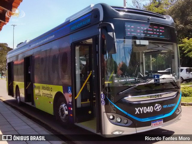Auto Viação Redentor XY040 na cidade de Curitiba, Paraná, Brasil, por Ricardo Fontes Moro. Número da foto: #10982284.