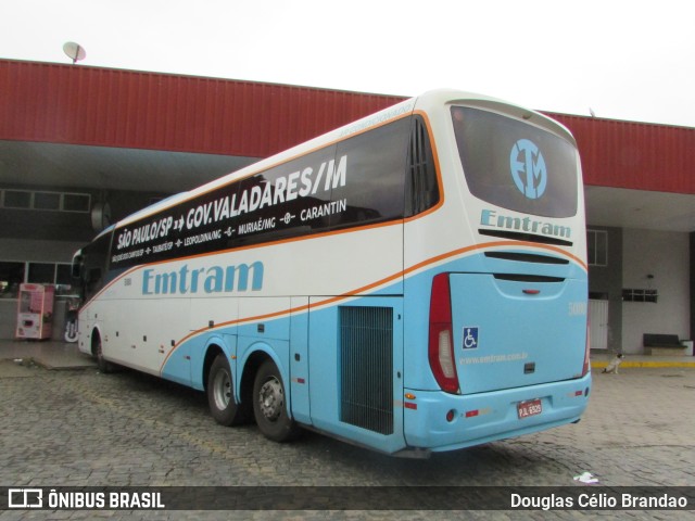 Emtram 5080 na cidade de Manhuaçu, Minas Gerais, Brasil, por Douglas Célio Brandao. Número da foto: #10982246.