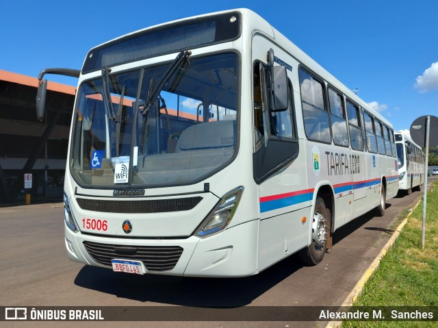 BRT Curitiba 15006 na cidade de Palmas, Paraná, Brasil, por Alexandre M.  Sanches. Número da foto: #10984579.