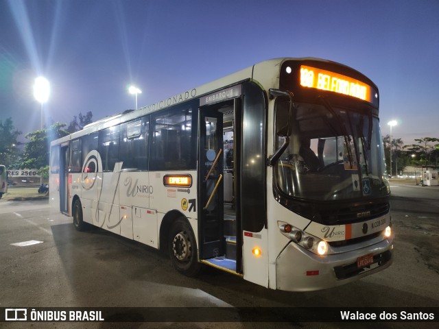 UniRio Transportes RJ 228.038 na cidade de Rio de Janeiro, Rio de Janeiro, Brasil, por Walace dos Santos. Número da foto: #10989452.