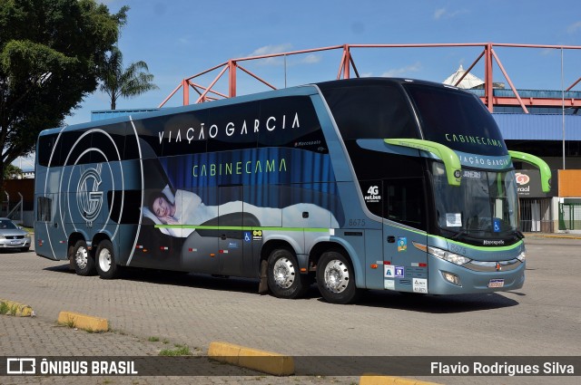 Viação Garcia 8675 na cidade de Resende, Rio de Janeiro, Brasil, por Flavio Rodrigues Silva. Número da foto: #10987059.
