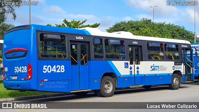 Transol Transportes Coletivos 50428 na cidade de Florianópolis, Santa Catarina, Brasil, por Lucas Weber Calizario. ID da foto: 10989928.