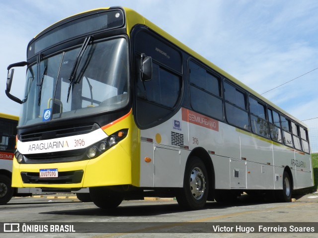 Viação Araguarina 3196 na cidade de Goiânia, Goiás, Brasil, por Victor Hugo  Ferreira Soares. Número da foto: #10993492.