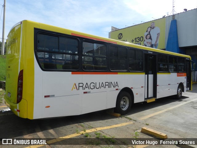 Viação Araguarina 3196 na cidade de Goiânia, Goiás, Brasil, por Victor Hugo  Ferreira Soares. ID da foto: 10993498.