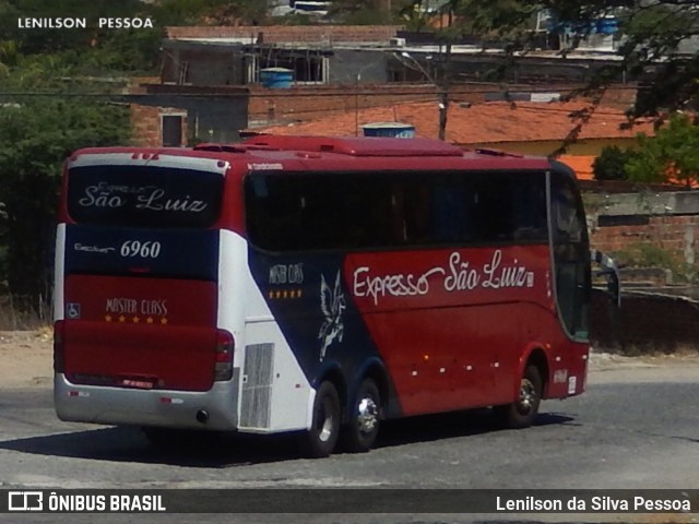 Expresso São Luiz 6960 na cidade de Caruaru, Pernambuco, Brasil, por Lenilson da Silva Pessoa. Número da foto: #10920199.