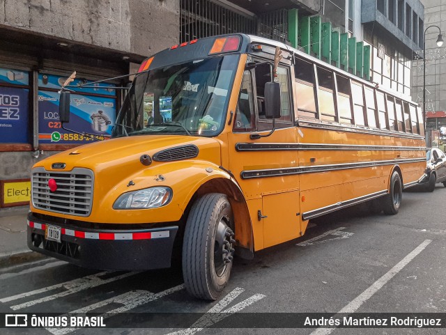 Autobuses sin identificación - Costa Rica 00 na cidade de Hospital, San José, San José, Costa Rica, por Andrés Martínez Rodríguez. ID da foto: 10921507.