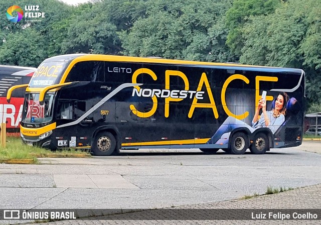 Expresso Nordeste 5977 na cidade de São Paulo, São Paulo, Brasil, por Luiz Felipe Coelho. Número da foto: #10921624.