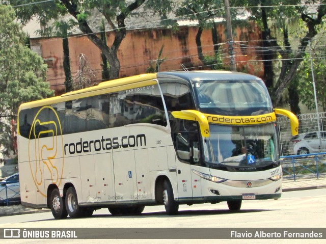 RodeRotas - Rotas de Viação do Triângulo 2217 na cidade de Sorocaba, São Paulo, Brasil, por Flavio Alberto Fernandes. Número da foto: #10921965.