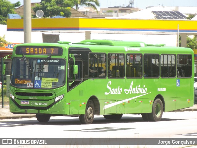 Transportes Santo Antônio RJ 161.062 na cidade de Rio de Janeiro, Rio de Janeiro, Brasil, por Jorge Gonçalves. Número da foto: #10922510.