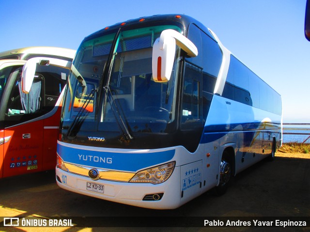 Autobuses Melipilla 107 na cidade de Pichilemu, Cardenal Caro, Libertador General Bernardo O'Higgins, Chile, por Pablo Andres Yavar Espinoza. Número da foto: #10925931.