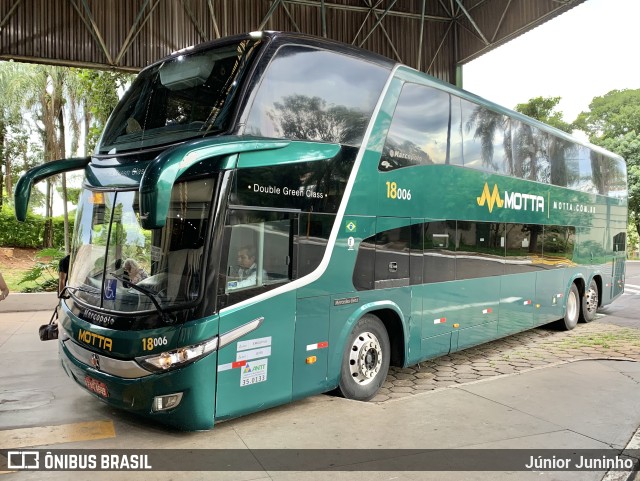 Viação Motta 18006 na cidade de Bauru, São Paulo, Brasil, por Júnior Juninho. Número da foto: #10925568.