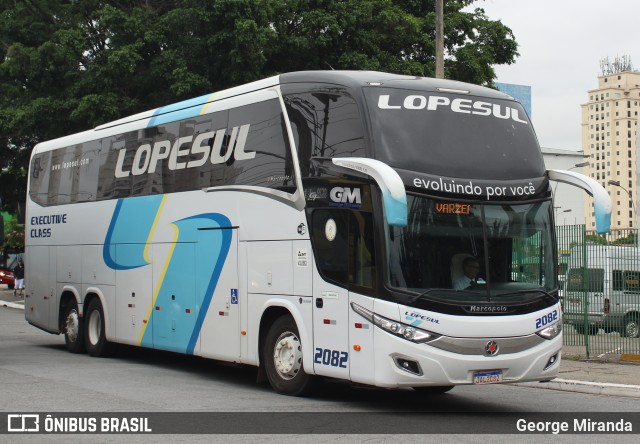 LopeSul Transportes - Lopes e Oliveira Transportes e Turismo - Lopes Sul 2082 na cidade de São Paulo, São Paulo, Brasil, por George Miranda. ID da foto: 10925549.