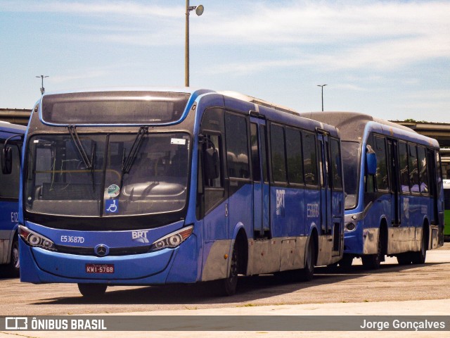 BRT RIO E53687D na cidade de Rio de Janeiro, Rio de Janeiro, Brasil, por Jorge Gonçalves. ID da foto: 10928089.