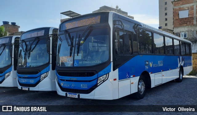 Viação Verdun B71025 na cidade de Rio de Janeiro, Rio de Janeiro, Brasil, por Victor  Oliveira. ID da foto: 10929361.