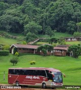 Santa Maria Fretamento e Turismo > Transportes Santa Maria(SP) 150 na cidade de Santo Antônio do Pinhal, São Paulo, Brasil, por Agnaldo Penides. Número da foto: #10930247.