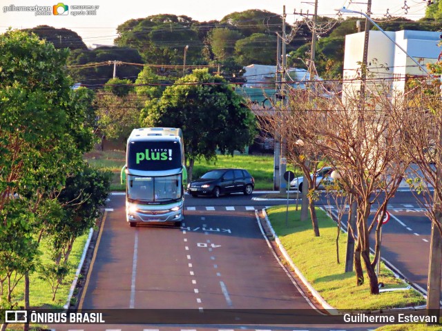 Viação Garcia 88127 na cidade de Umuarama, Paraná, Brasil, por Guilherme Estevan. ID da foto: 10931099.