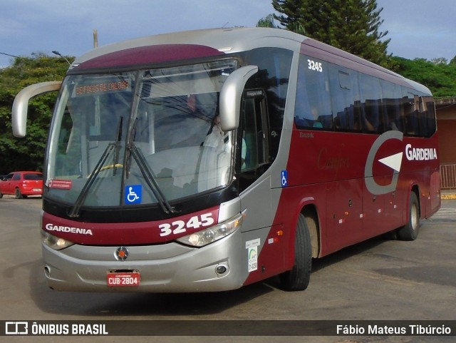 Expresso Gardenia 3245 na cidade de Três Corações, Minas Gerais, Brasil, por Fábio Mateus Tibúrcio. Número da foto: #10932961.