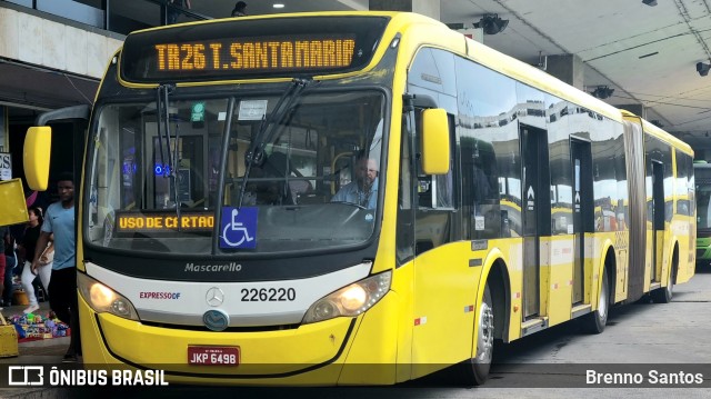Viação Pioneira 226220 na cidade de Brasília, Distrito Federal, Brasil, por Brenno Santos. Número da foto: #10930989.