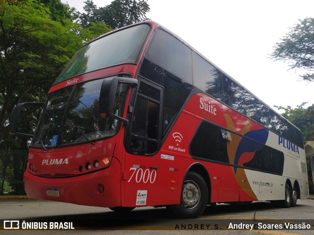 Pluma Conforto e Turismo 7000 na cidade de São Paulo, São Paulo, Brasil, por Andrey  Soares Vassão. Número da foto: #10931269.