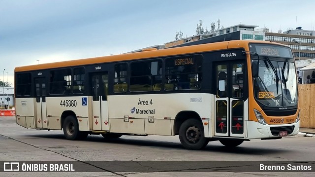 Auto Viação Marechal Brasília 445380 na cidade de Brasília, Distrito Federal, Brasil, por Brenno Santos. Número da foto: #10936623.