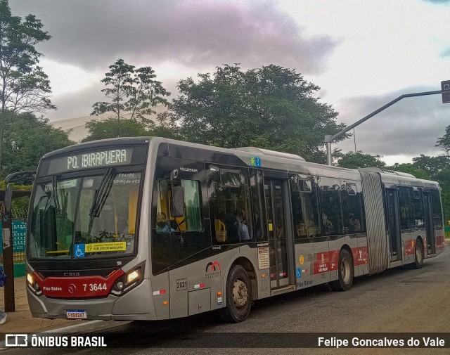 Viação Metrópole Paulista - Zona Sul 7 3644 na cidade de São Paulo, São Paulo, Brasil, por Felipe Goncalves do Vale. ID da foto: 10936290.