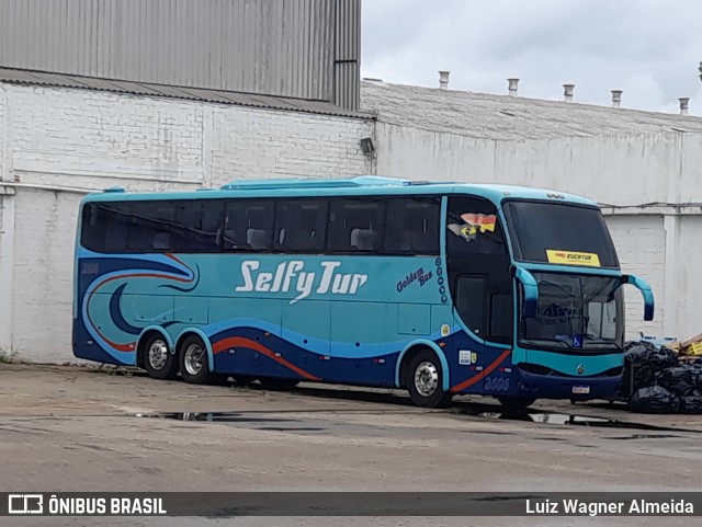 Selfy Tur 2606 na cidade de Porto Alegre, Rio Grande do Sul, Brasil, por Luiz Wagner Almeida. Número da foto: #10935069.