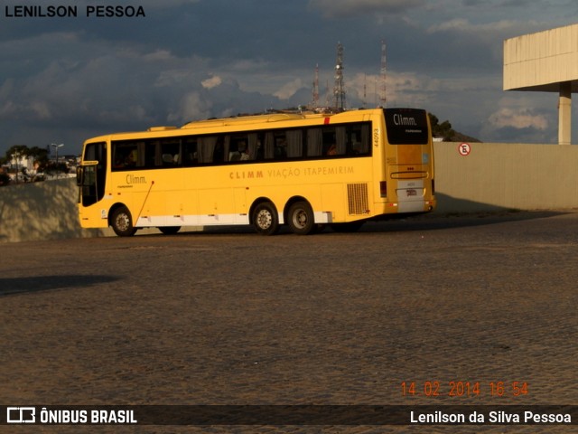 Viação Itapemirim 44093 na cidade de Caruaru, Pernambuco, Brasil, por Lenilson da Silva Pessoa. ID da foto: 10939599.