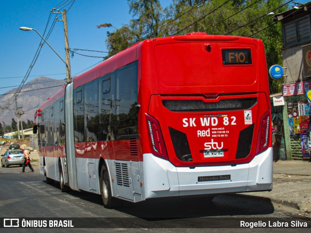 STU Santiago Transporte Urbano  na cidade de Puente Alto, Cordillera, Metropolitana de Santiago, Chile, por Rogelio Labra Silva. ID da foto: 10938534.